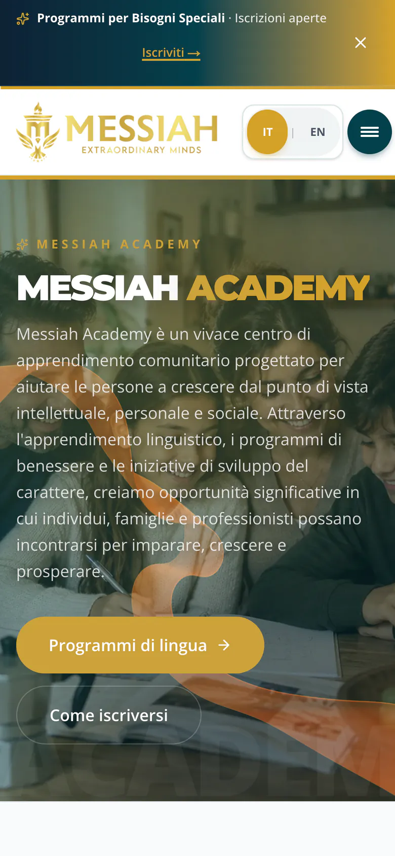 Messiah Education Academy page in Italian with the Messiah Academy introduction and a language programmes button, on a phone
